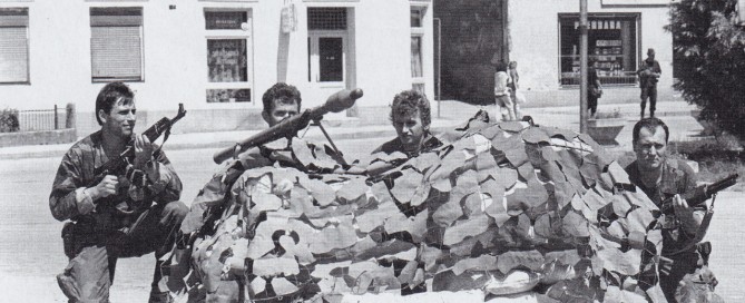 Srpanj 91. -obrambeno nadzorni punkt Risova na Unskom mostu