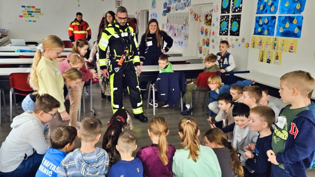 Mala škola vatrogastva u Ivanić-Gradu